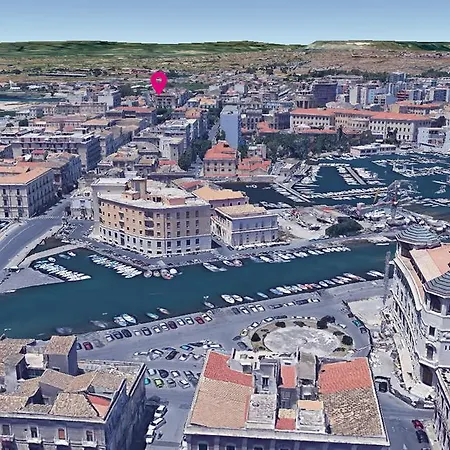 City Center Sea View Ortigia Apartment *